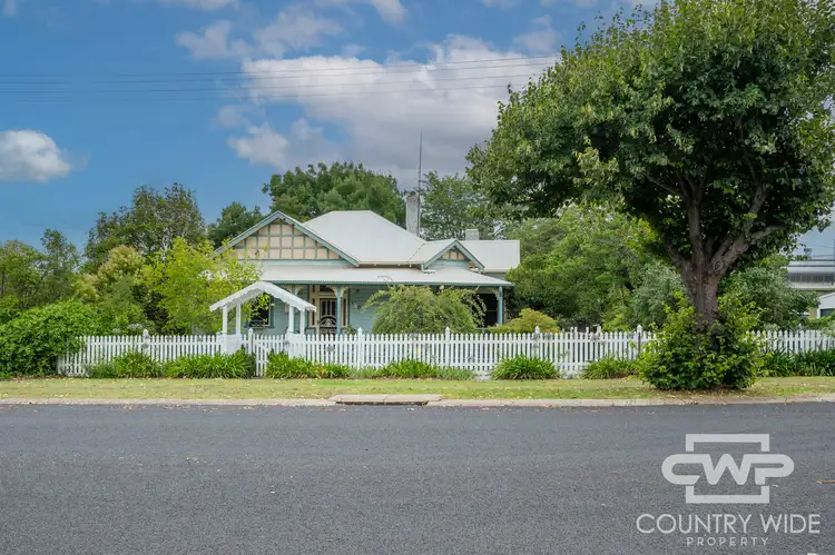 85 Bourke Street, Glen Innes NSW 2370