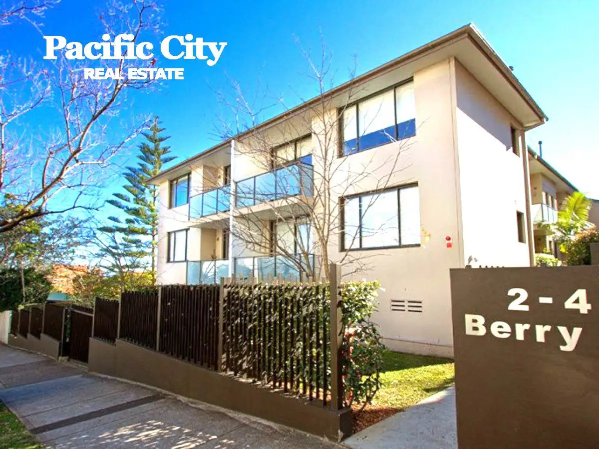 Main view of Homely studio listing, 4/2-4 Berry Street, North Sydney NSW 2060
