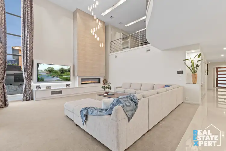 Second view of Homely house listing, 4 Freshwater Boulevard, Lyndhurst VIC 3975