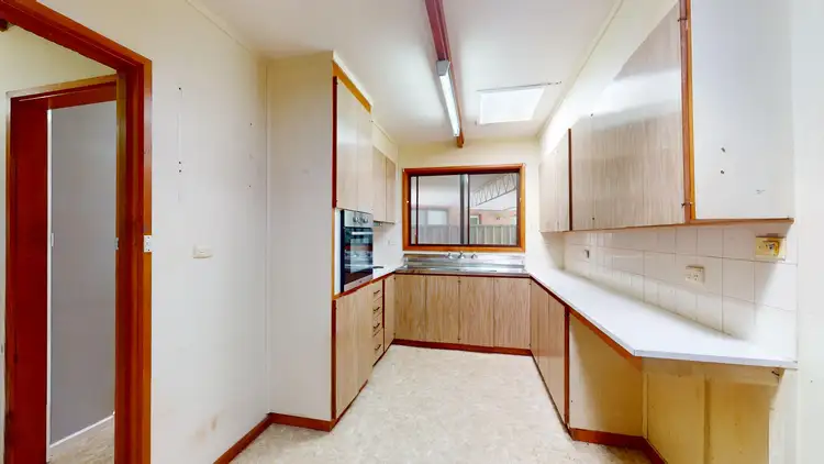 Fourth view of Homely unit listing, 1/10B Allison Street, Kennington VIC 3550