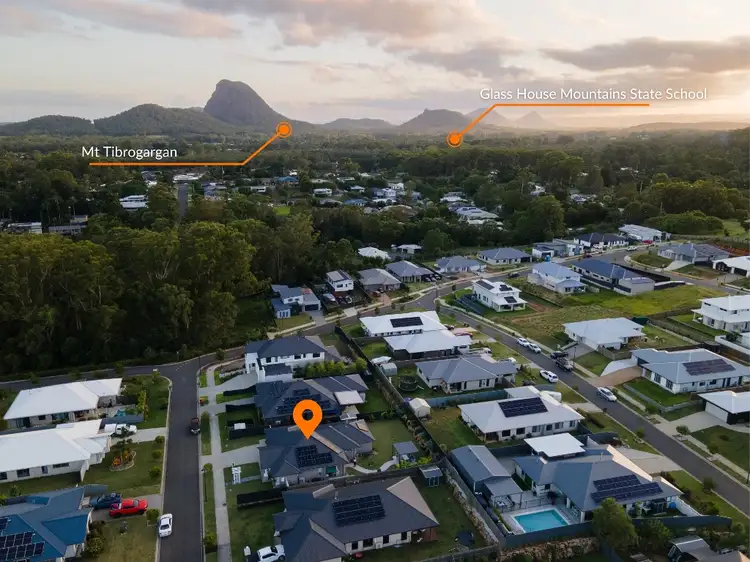 6 Cooee Avenue, Glass House Mountains QLD 4518