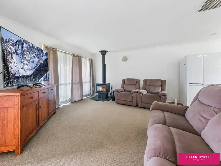 Fifth view of Homely house listing, 4 WOODHILL PLACE, Tamworth NSW 2340
