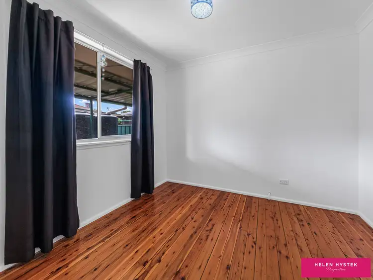 Sixth view of Homely house listing, 4 WOODHILL PLACE, Tamworth NSW 2340
