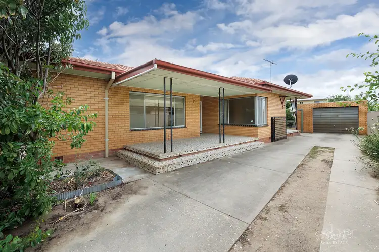 Second view of Homely house listing, 6 MILEND STREET, Wodonga VIC 3690