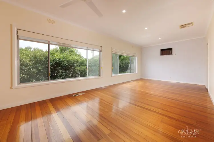 Fourth view of Homely house listing, 6 MILEND STREET, Wodonga VIC 3690