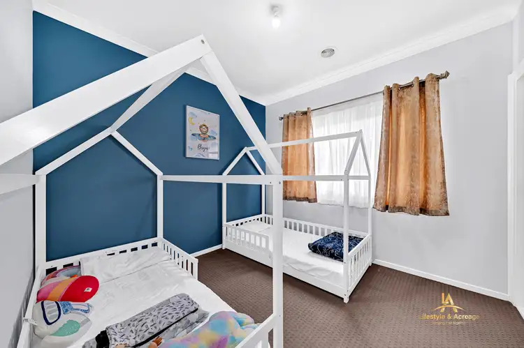 Sixth view of Homely house listing, 7 Edith Way, Pakenham VIC 3810