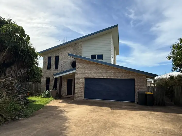 7 Dolphin Court, Elliott Heads QLD 4670
