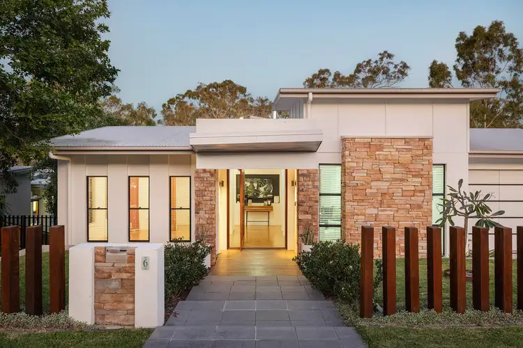 6 Scenery Court, Brookwater QLD 4300