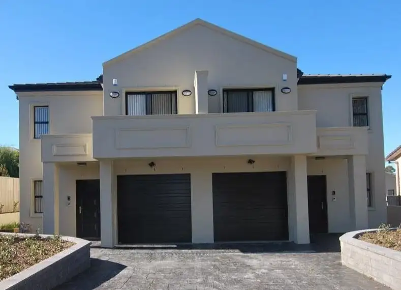 Main view of Homely townhouse listing, 2/80 Belmont Street, Sutherland NSW 2232