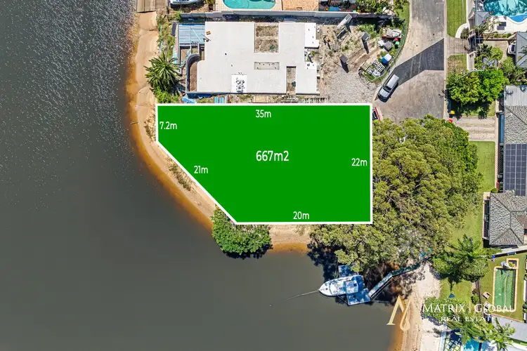 32 Rosemont Avenue, Broadbeach Waters QLD 4218