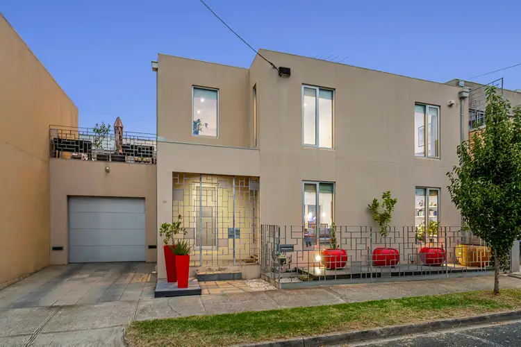 95 ELPHIN STREET, Newport VIC 3015