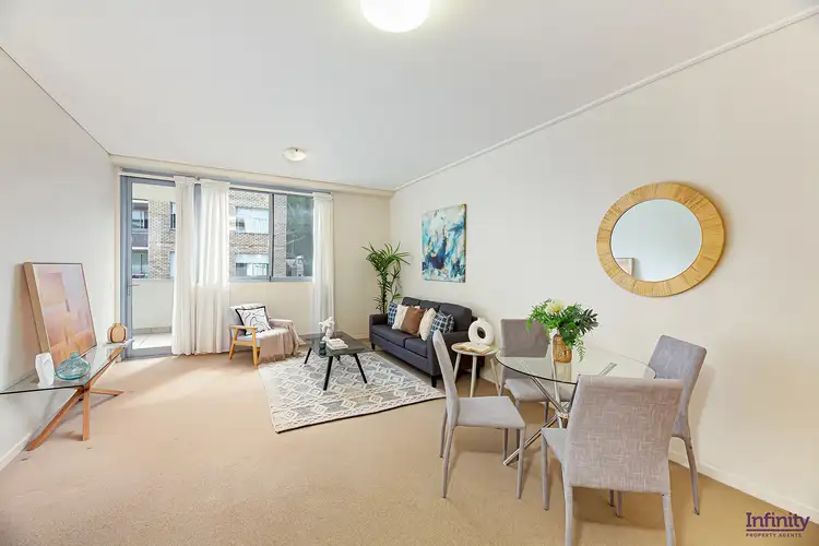 1 Nield Avenue