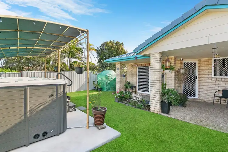 Main view of Homely semi-detached listing, 2/12 Cromer Court, Banora Point NSW 2486