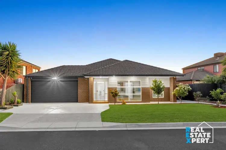 7 Hanrahan Wynd, Lynbrook VIC 3975