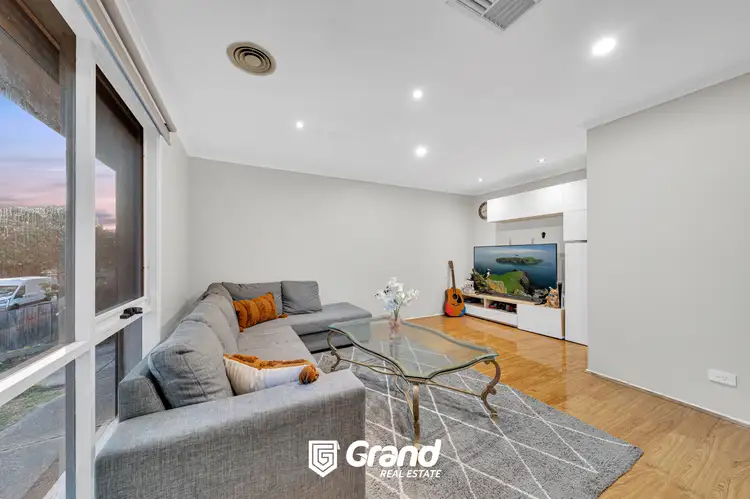 Fourth view of Homely house listing, 5 Meredith Crescent, Hampton Park VIC 3976