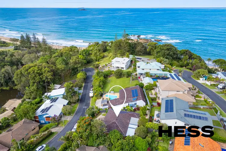 10 Bellevue Drive, Korora NSW 2450