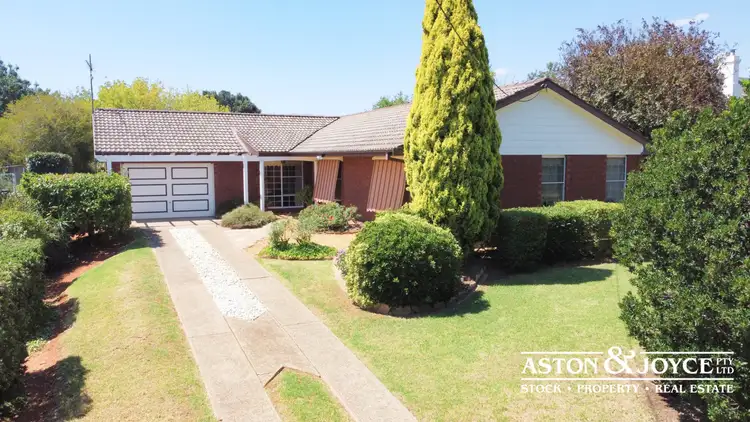 12 Rose Street, Grenfell NSW 2810