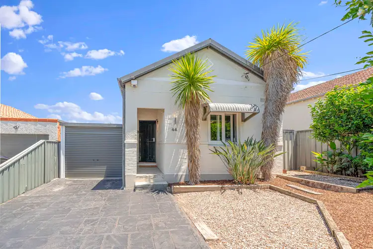 44 Benaroon Road, Lakemba NSW 2195