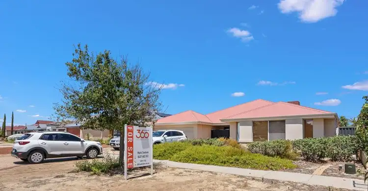 Main view of Homely house listing, 83 Edgecombe Pass, Aveley WA 6069