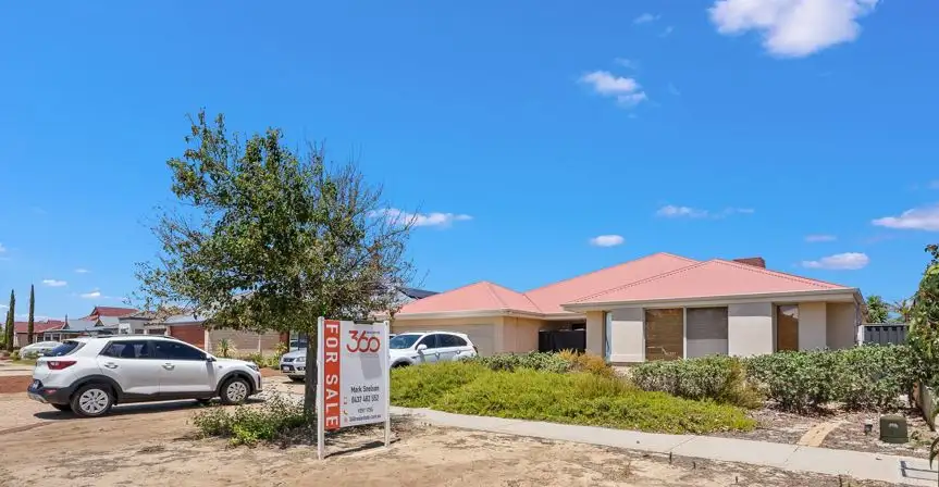 Main view of Homely house listing, 83 Edgecombe Pass, Aveley WA 6069