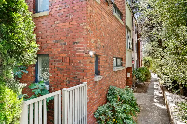 Sixth view of Homely apartment listing, 10/26 Brougham Street, North Melbourne VIC 3051
