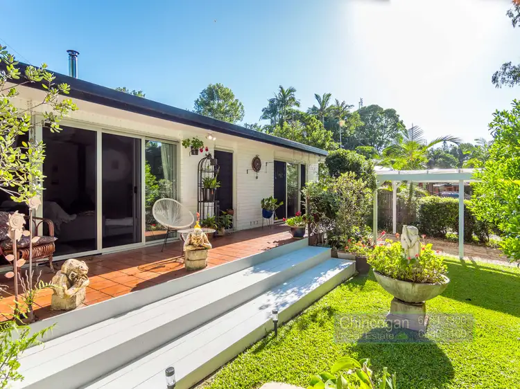 16 Mundurra Avenue, Ocean Shores NSW 2483