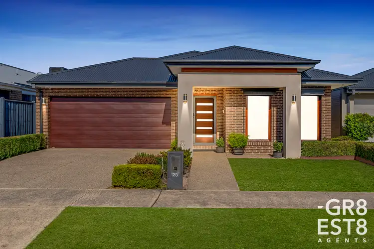 23 Nagle Crescent, Cranbourne West VIC 3977