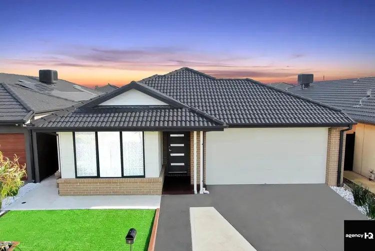 6 Travel Avenue, Tarneit VIC 3029
