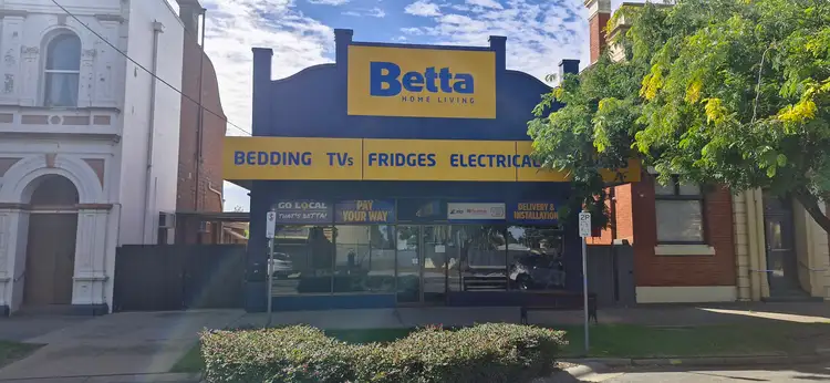 45 Moore Street, Rochester VIC 3561