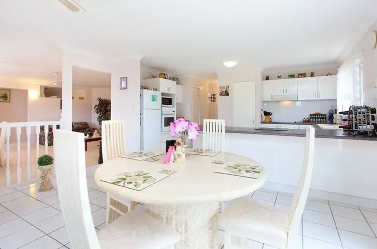 Fifth view of Homely house listing, 16 Oak Place, Mackenzie QLD 4156