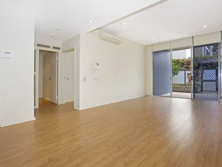 Third view of Homely apartment listing, 106/635 Gardeners Road, Mascot NSW 2020