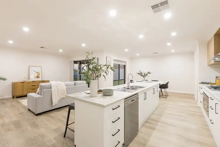 Fourth view of Homely house listing, 33 Verdi Bvd, Irymple VIC 3498