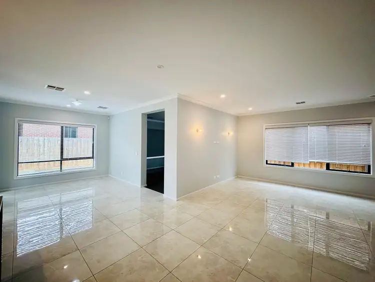 Fifth view of Homely house listing, 43 Kangaroo Crescent, Aintree VIC 3336