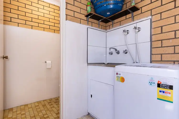 Seventh view of Homely block of units listing, 1 & 2/449 Griffith Road, Lavington NSW 2641