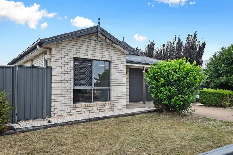 35 Murray Street, Oakey QLD 4401