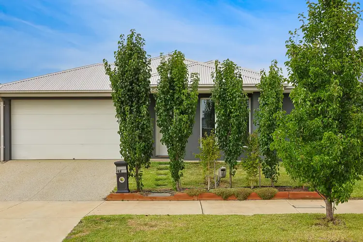 27 McCubbin Drive, Mount Duneed VIC 3217