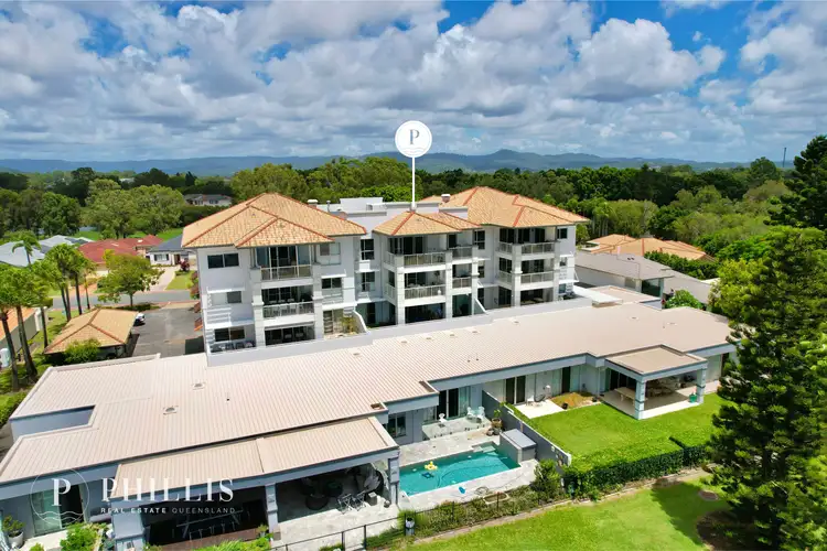 8320 Magnolia Drive East, Hope Island QLD 4212