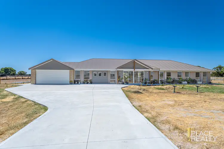 4 Rosser Street, West Pinjarra WA 6208