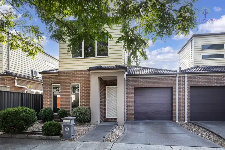 4 Tenerrife Crescent