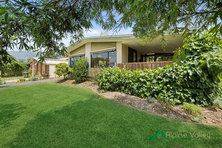 4 Damms Court, Tawonga South VIC 3698