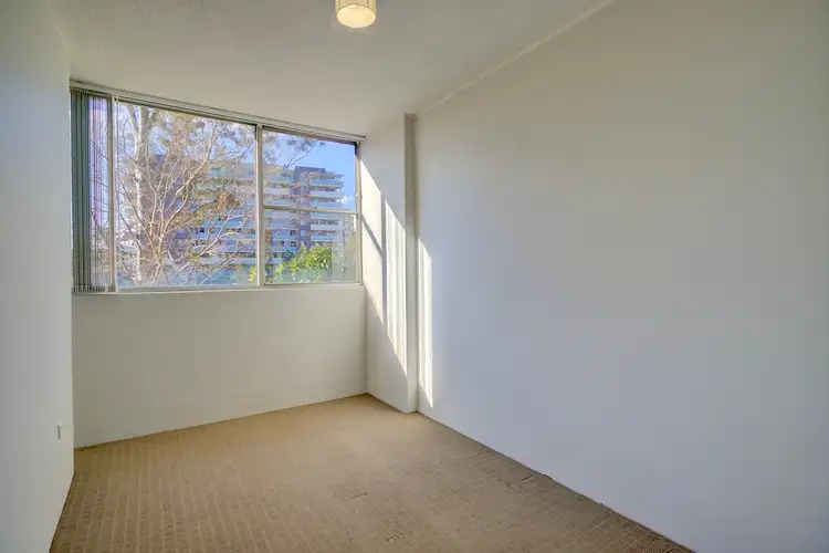 Fifth view of Homely unit listing, 4/16 West Terrace, Bankstown NSW 2200