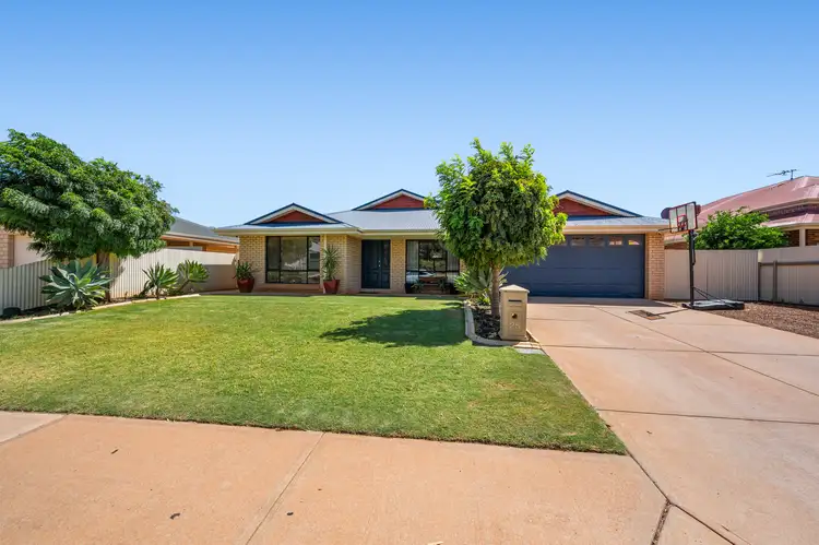 25 Smythe Drive, Broadwood WA 6430