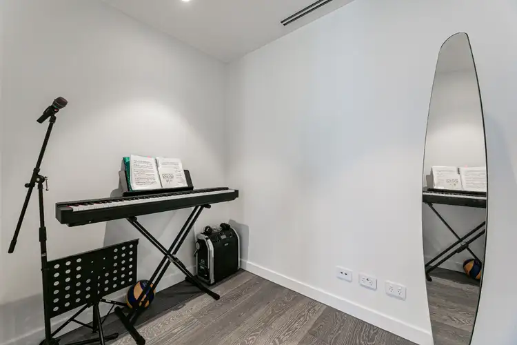 Sixth view of Homely apartment listing, 15b/2 Watermans Quay, Barangaroo NSW 2000