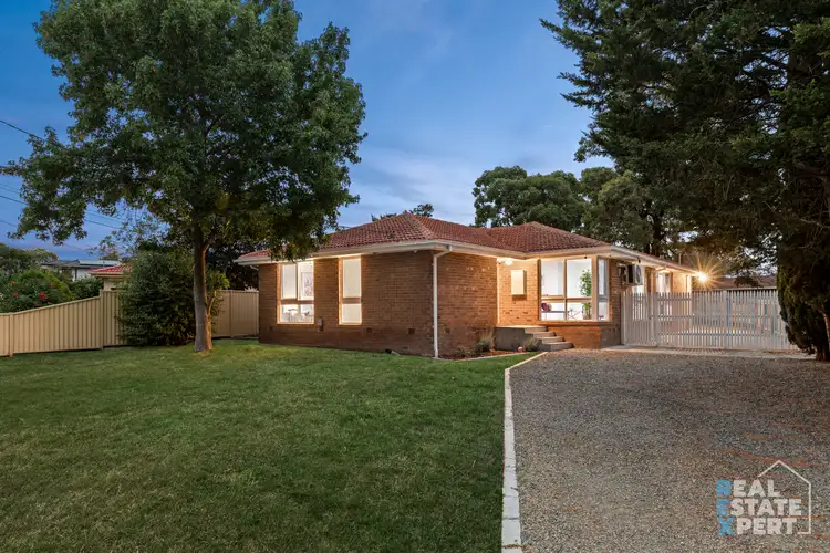 19 Winnima Avenue
