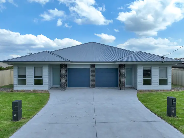 Main view of Homely semi-detached listing, 2/184 Bushland Drive, Taree NSW 2430