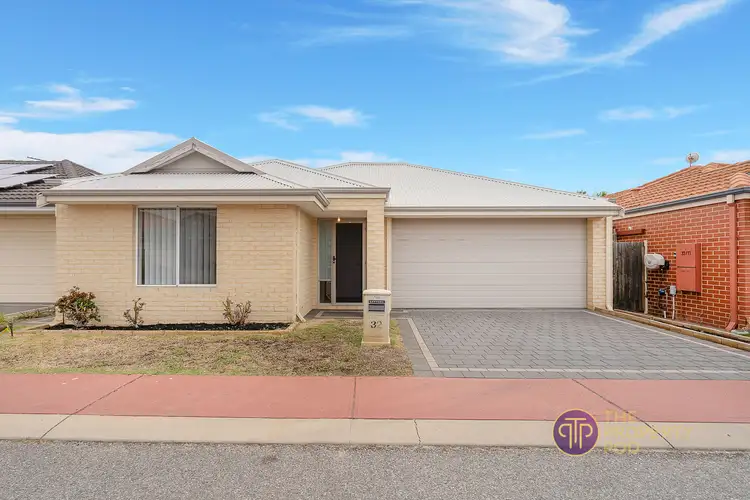 32/11 Hazlett Way, Canning Vale WA 6155