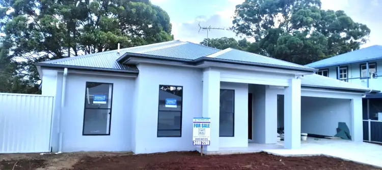 110 Kings Road, Russell Island QLD 4184