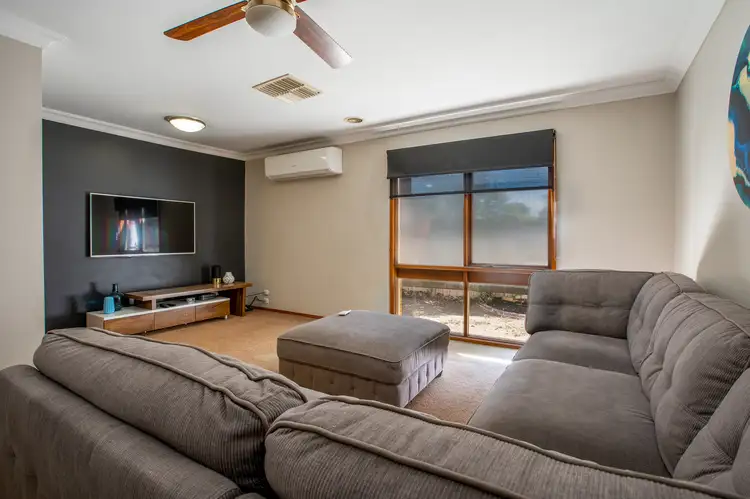 Fourth view of Homely house listing, 4 Aberdeen Drive, Wodonga VIC 3690