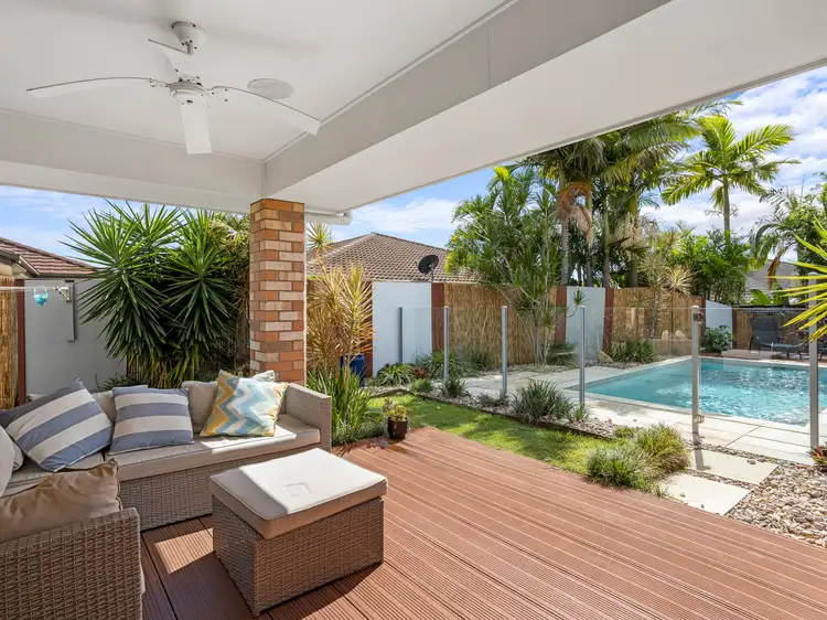 16 Kingsford Drive