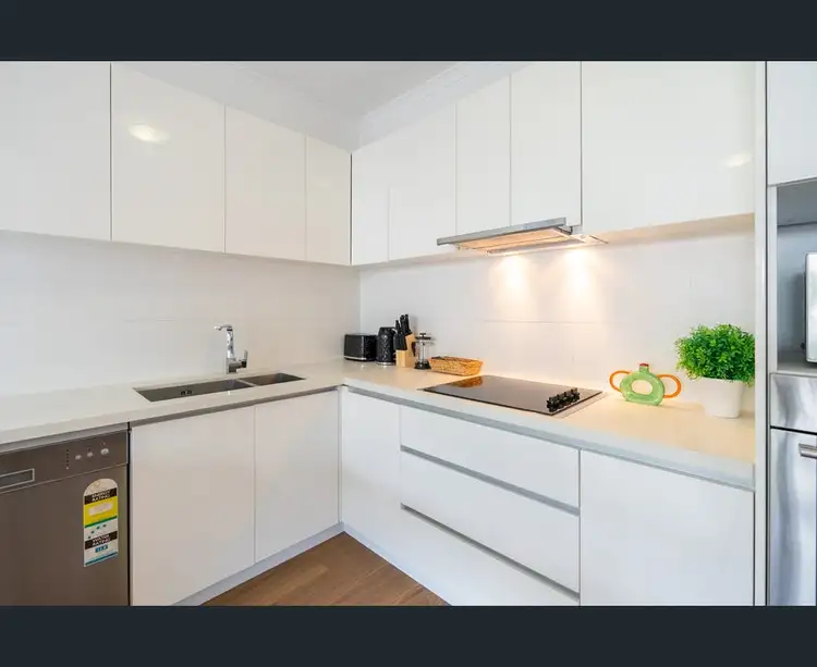 Second view of Homely apartment listing, Unit 6/55 Balmoral Street, Hawthorne QLD 4171